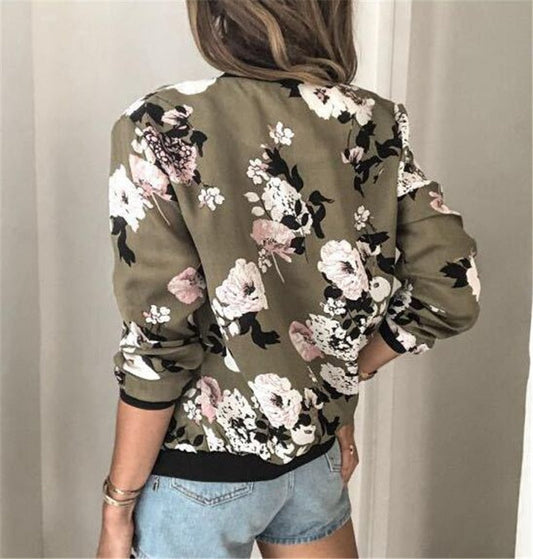 Amelie – Damen-Übergangsjacke mit Blumendruck