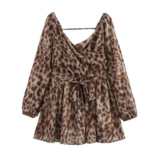 Liona – Trendige Sommerbluse im Leopardenprint