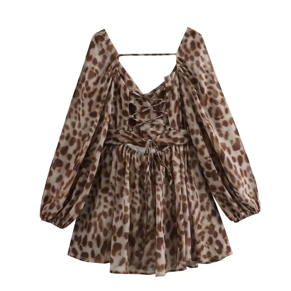 Liona – Trendige Sommerbluse im Leopardenprint