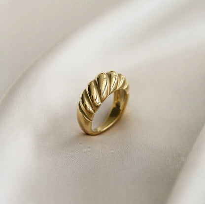 Solara Ring